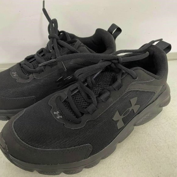 NEW Under Armour Womens Assert Training Shoes black Size 7.5 - Picture 1 of 2